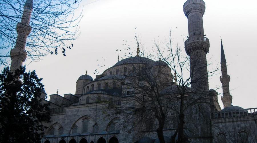 Стамбульская голубая мечеть. Голубая мечеть в Стамбуле – история, фото, как добраться