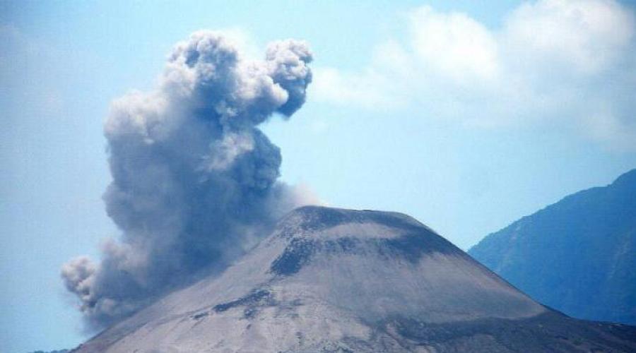 Dwa największe wulkany w którym kraju. Lista i miejsce pobytu największych wulkanów operacyjnych na świecie