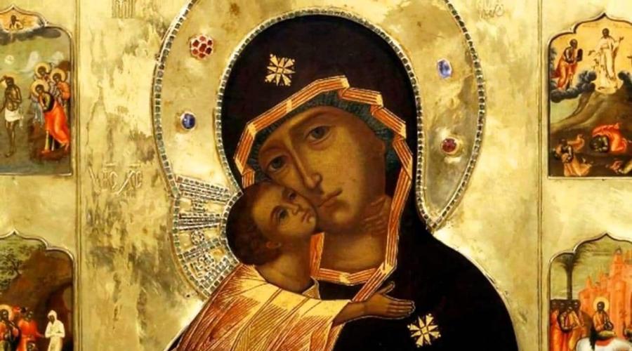 Preghiera verso la Vergine. Preghiera per il Santo Theotokos sull'aiuto in Amore e nel lavoro