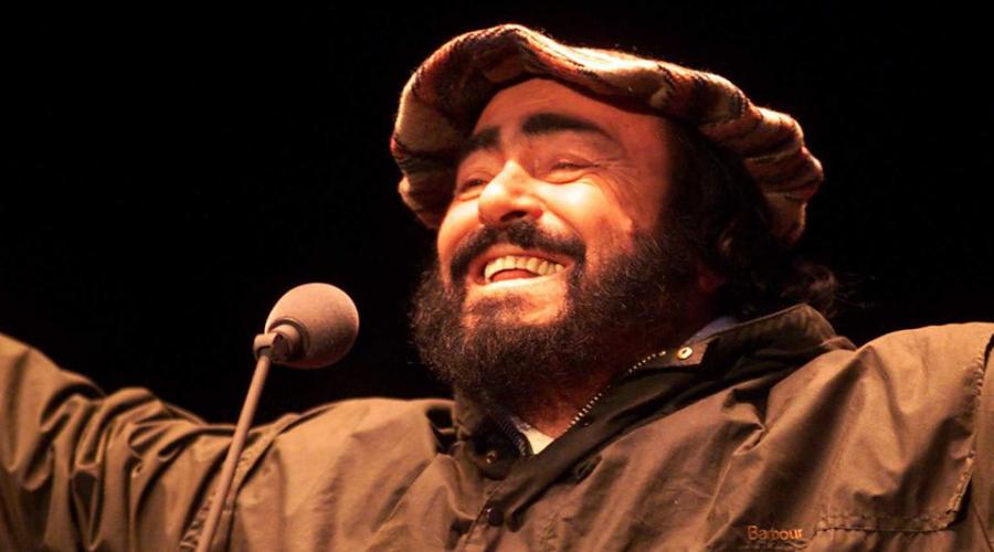 Biografia di Luciano Pavarotti. Luciano Pavarotti - Great Italian Tenor Che Voice Pavarotti