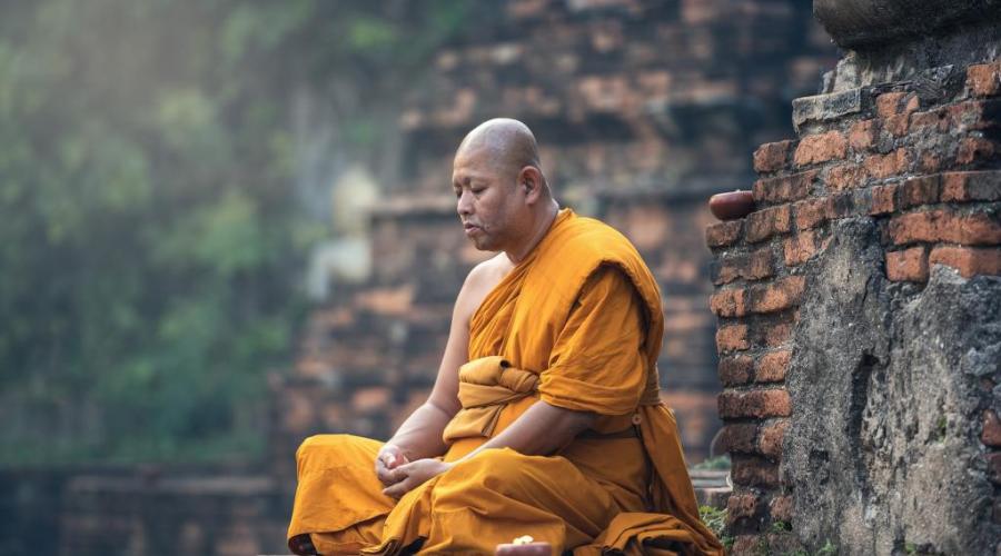 Ποια είναι τα χαρακτηριστικά της βουδιστικής Sangha.  Sangha - η έννοια της sangha με την παραδοσιακή έννοια
